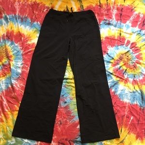 Lululemon yoga pants